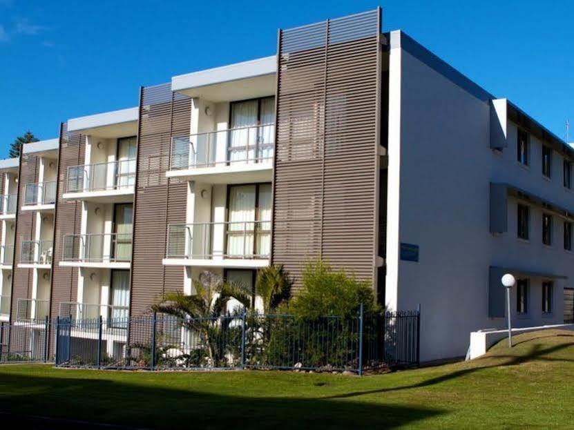 Merrima Court Holidays Калаундра Екстер'єр фото